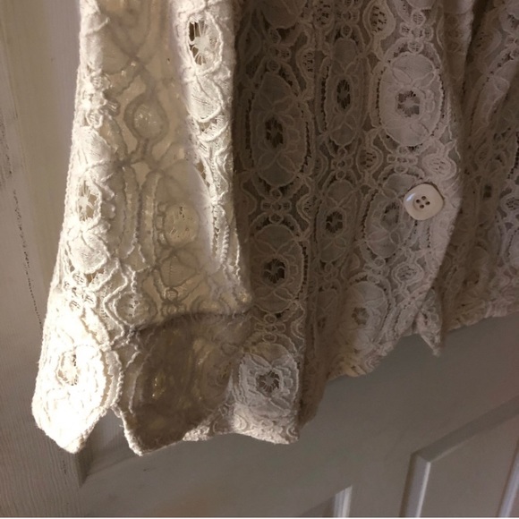 Lace jacket - rare find! - Picture 4 of 10